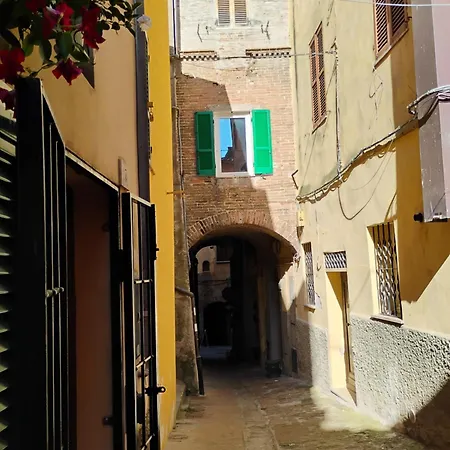 Casa Betti * بيرودجا